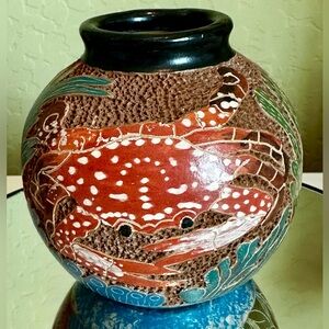 Handcrafted Nicaraguan Pottery Vase Etched & Painted Signed. Sea themed. Small